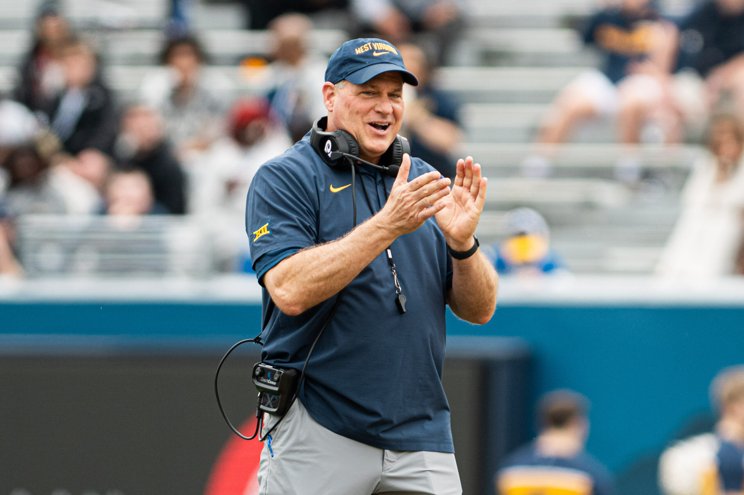 UNLV corner joins teammate, transfers to WVU